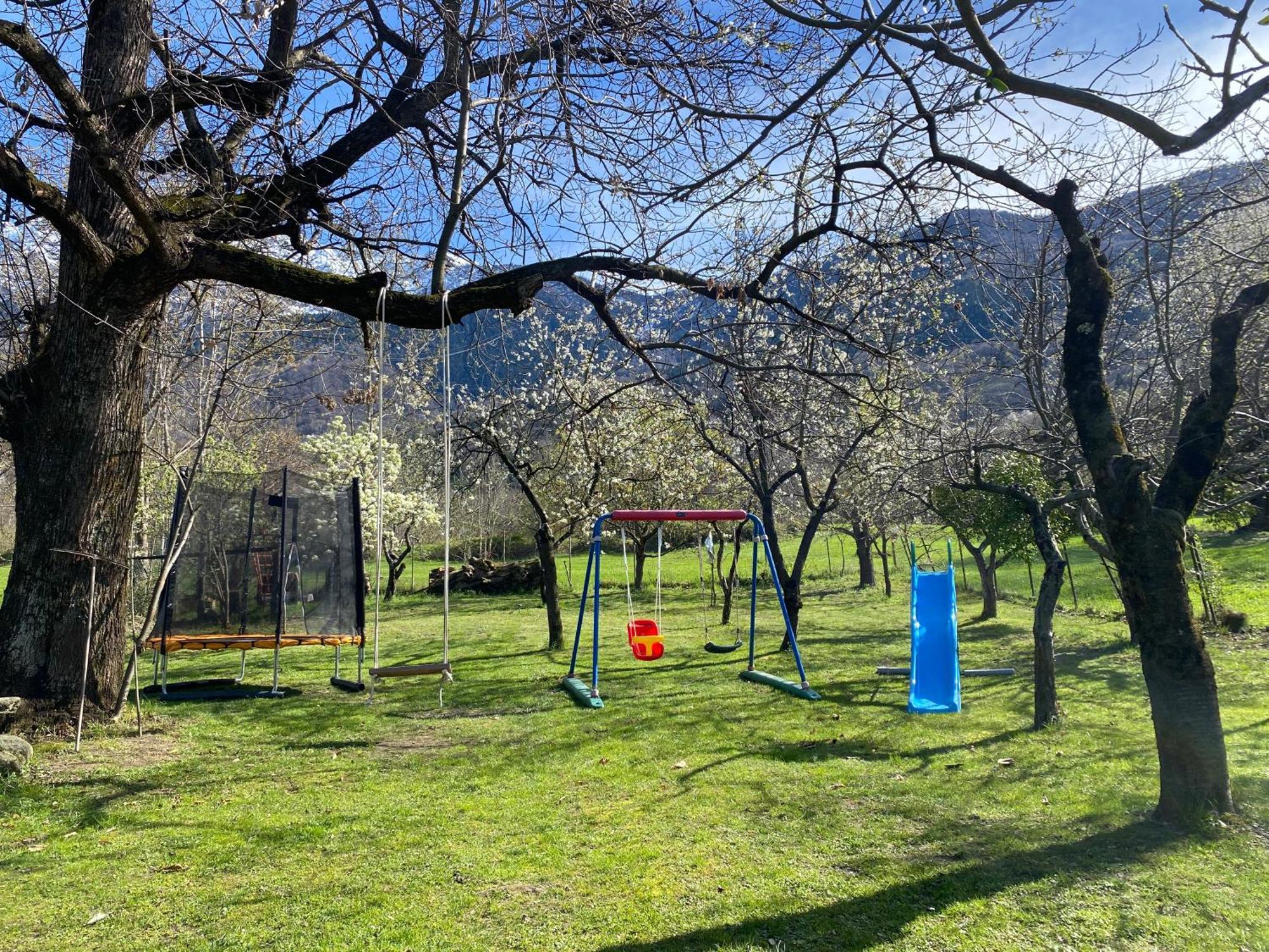 Tenuta Pozzi Colico Exterior photo